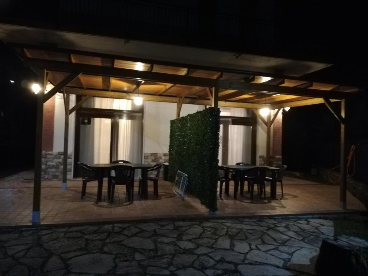 Appartamento Esther ベヴェリーノ エクステリア 写真